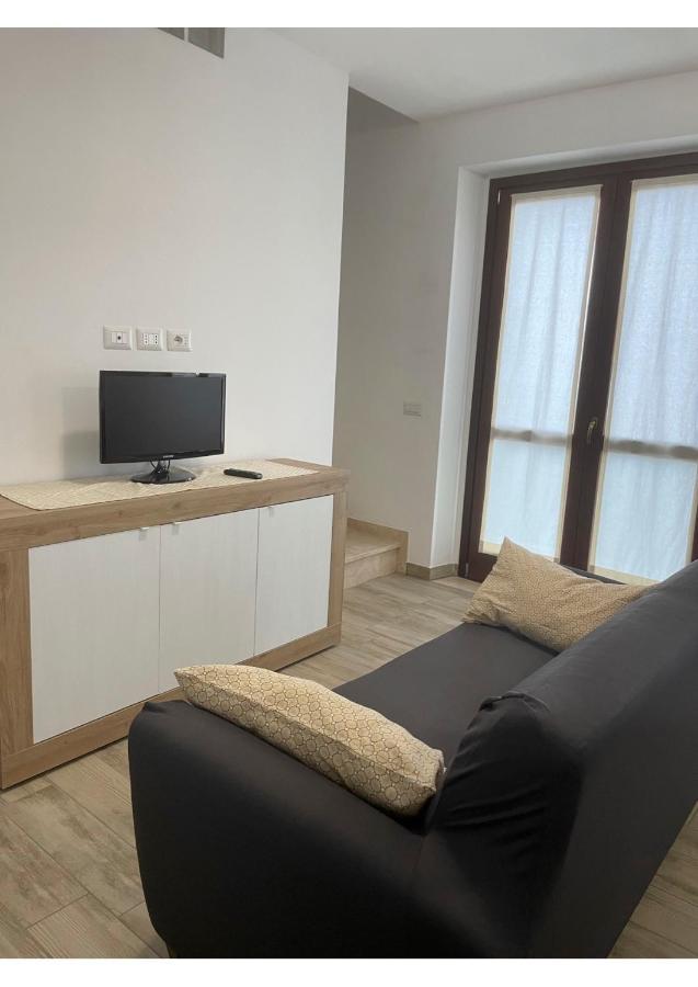 Il Tramonto Apartment มอนตาลชิโน ภายนอก รูปภาพ
